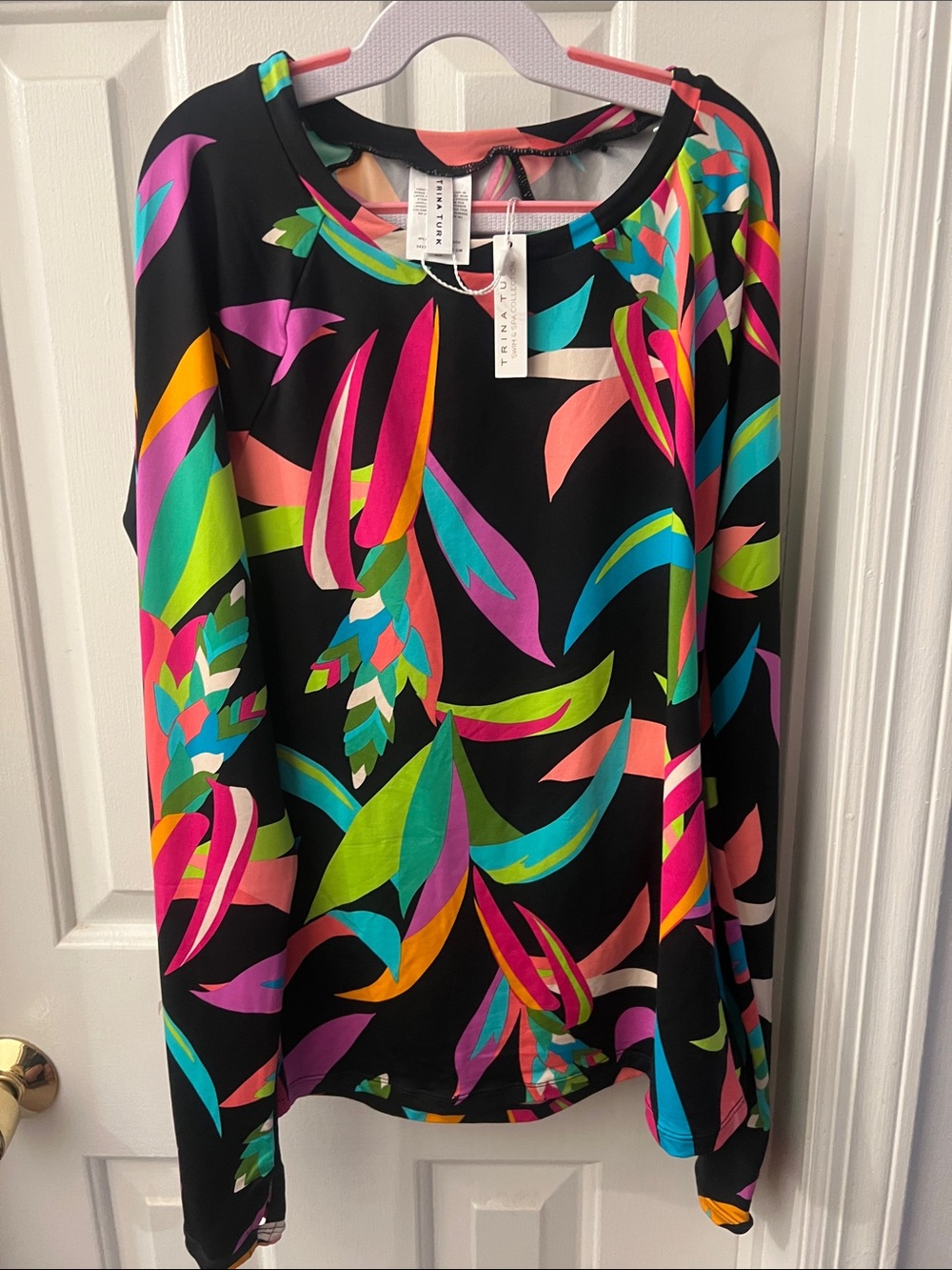 ❣️NWT TRINA TURK❣️ - Picture 2 of 4